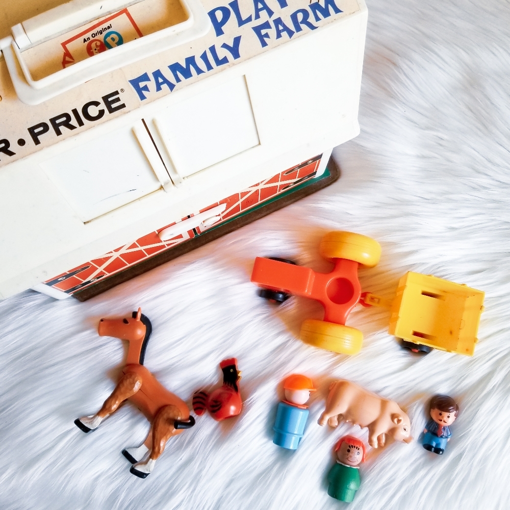 Fisher Price Play Family Farm